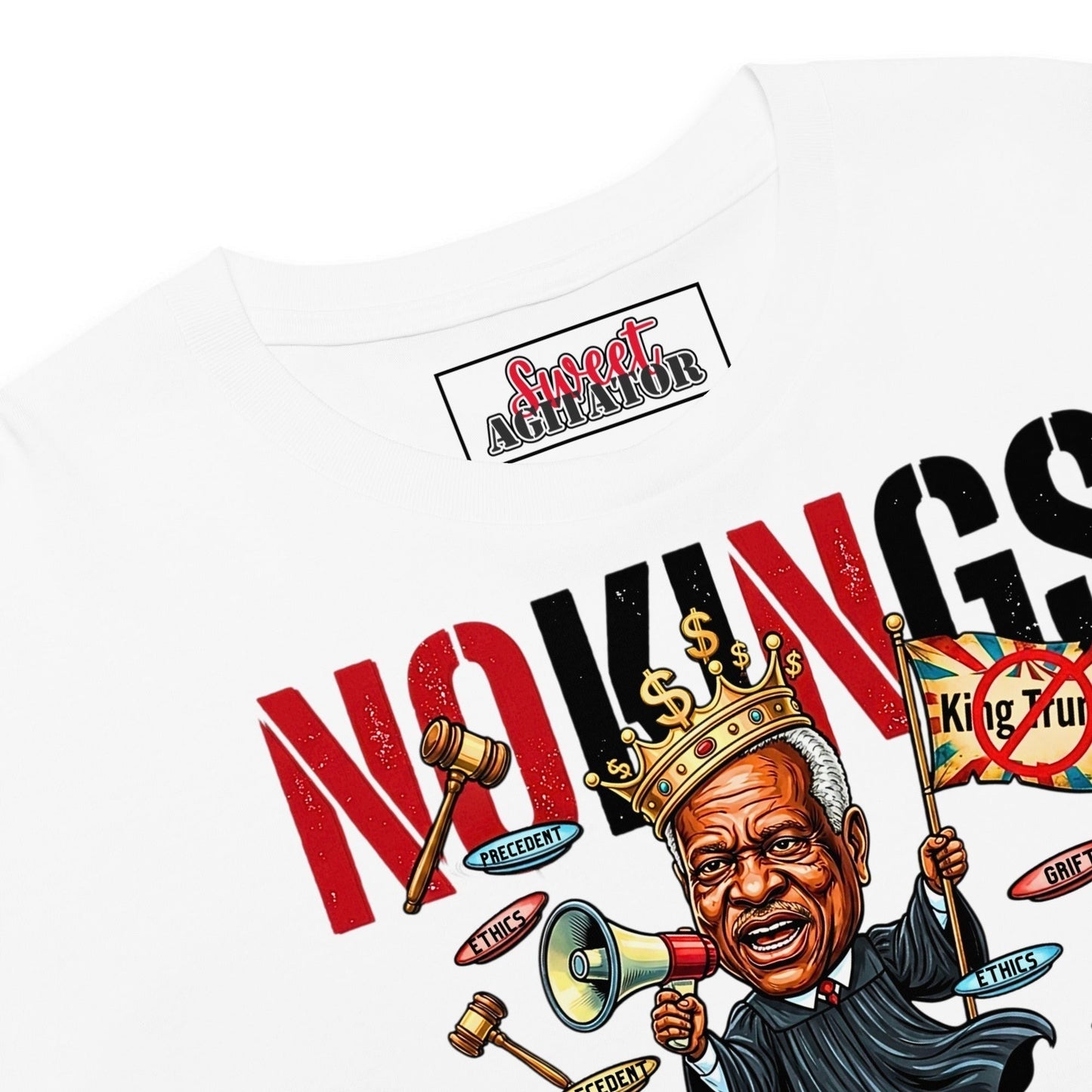No King Trump Graphic Crop Top T-Shirt by Sweet Agitator